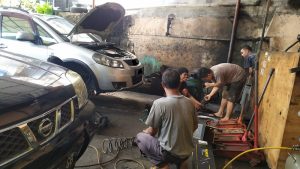 7 Rekomendasi Bengkel Spesialis Mobil Nissan Terbaik!