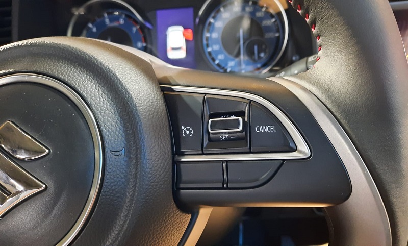 kelebihan suzuki ertiga hybrid