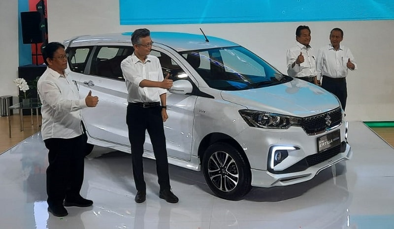 kelebihan suzuki ertiga hybrid