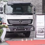 Perluas Pasar, Mercedes-Benz Axor Euro 4 Hadir di Palembang - Tuwaga
