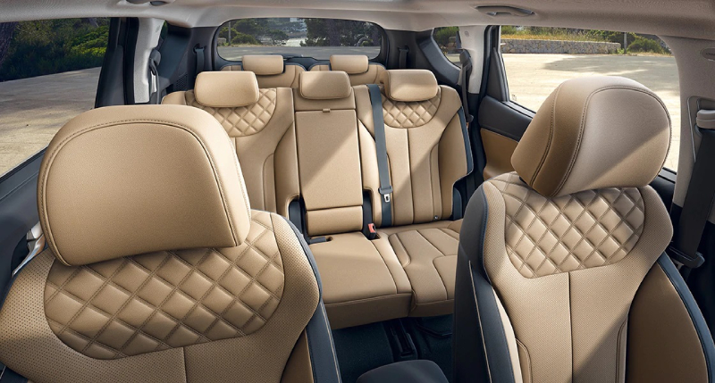 Mazda CX-8 Vs Hyundai Santa Fe 2022