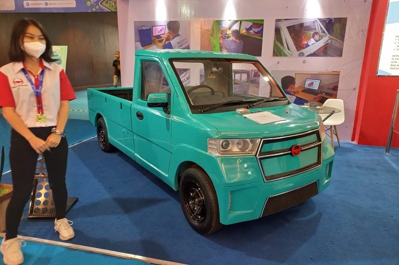 Mobil listrik buatan Ciledug