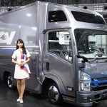 Isuzu ELF EV Siap Hadir di GIIAS 2022, Truk Listrik! - Tuwaga