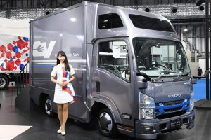 Isuzu ELF EV Siap Hadir di GIIAS 2022, Truk Listrik!