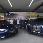 Harga BMW iX dan i4 2022, Bisa Beli 8 Wuling Air EV - Tuwaga