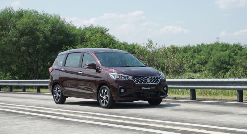 Suzuki Tanggapi Santai Kehadiran Mitsubishi Xpander Hybrid promo mobil suzuki mei 2023