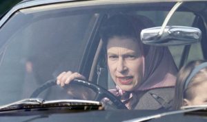 7 Mobil Ratu Elizabeth II, Bentley Hingga Land Rover!