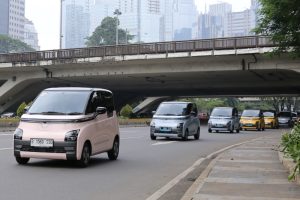 Arif Muhammad dan 99 Pemilik Pertama Wuling Air EV, Langsung Konvoi!