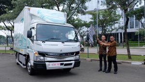 Mitsubishi Fuso eCanter Mulai Uji Coba Jadi Truk Logistik di Banten!