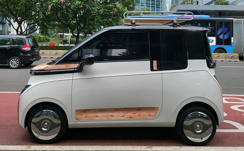 modifikasi wuling air ev pakai velg 14 inci