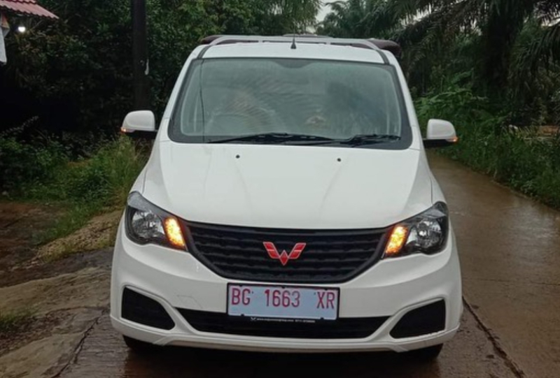 pickup wuling formo max tampak depan