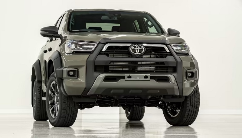 toyota hilux rogue - tampak depan