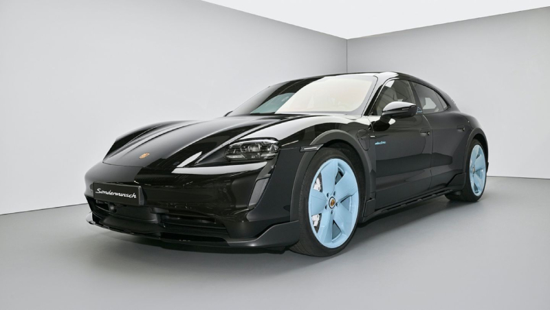 Porsche Taycan khusus milik Jennie Blackpink