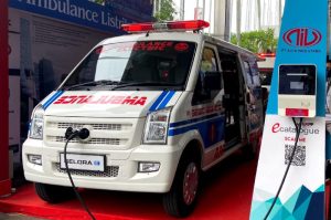 Ambulans Listrik DFSK Gelora E Meluncur, Berapa Harganya?