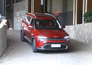 5 Beda Kia Carens 1.4 Turbo Vs 1.5 Liter, Beli yang Mana?