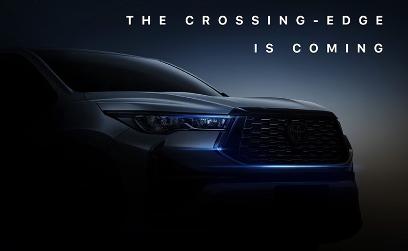 mobil baru meluncur november 2022 - innova zenix