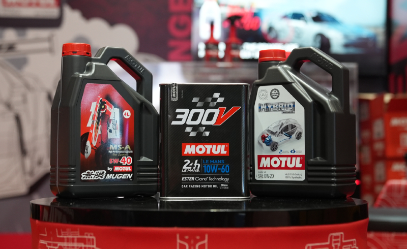 pelumas mobil hybrid