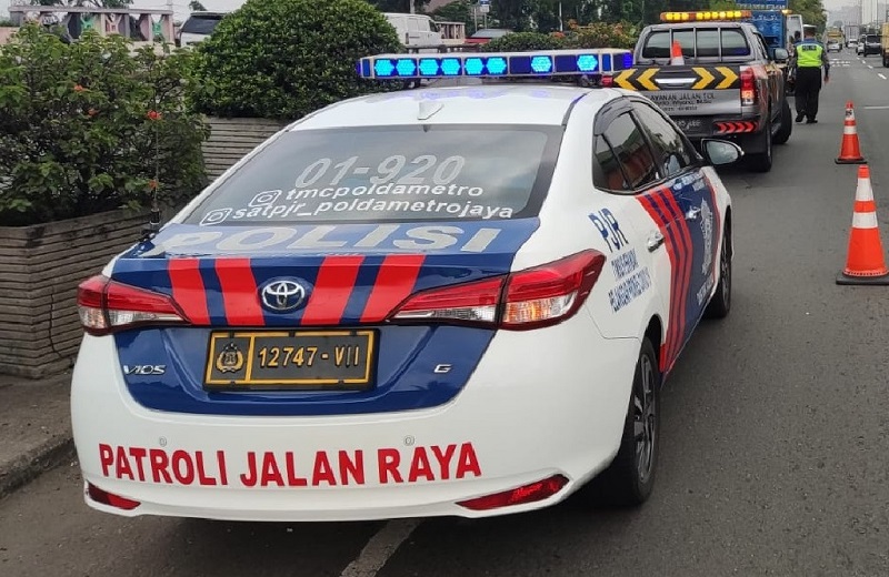 toyota vios mobil polisi indoneisa