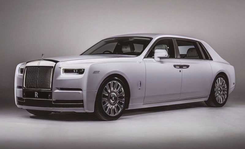 mobil mewah rolls-royce phantom
