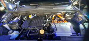 10 Komponen Mobil Hybrid yang Wajib Dicek Berkala