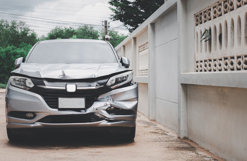 Bemper Mobil: Definisi, Fungsi, Biaya Servis, dan Cara Reparasi