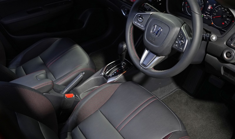 Interior Honda WR-V RS