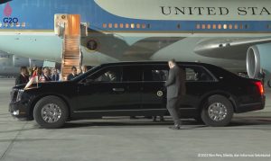 6 Keistimewaan Mobil Presiden Amerika di KTT G20, The Beast!