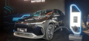 Cas Baterai Toyota bZ4X, Butuh Berapa Daya Listrik?