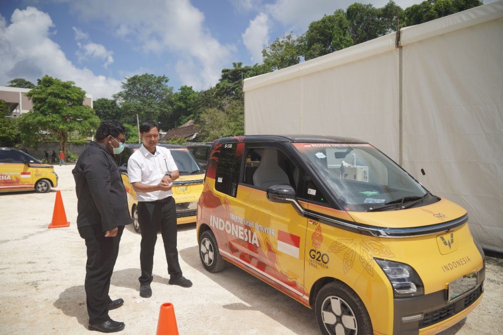 Wuling beri pelatihan 300 tenaga pengemudi Air ev di KTT G20 Bali