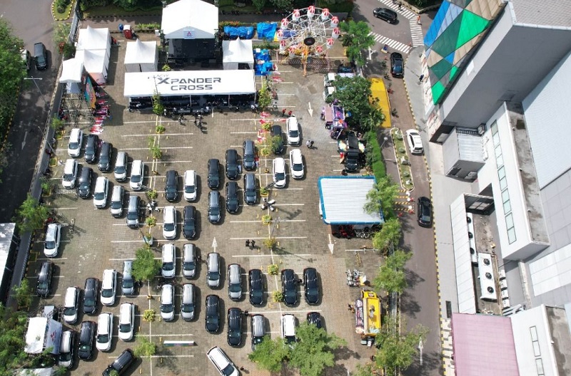 xpander cross tampil di mitsubishi life's adventure park 001