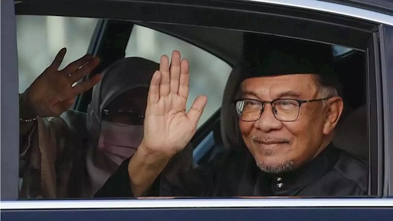 Mobil perdana menteri Anwar Ibrahim