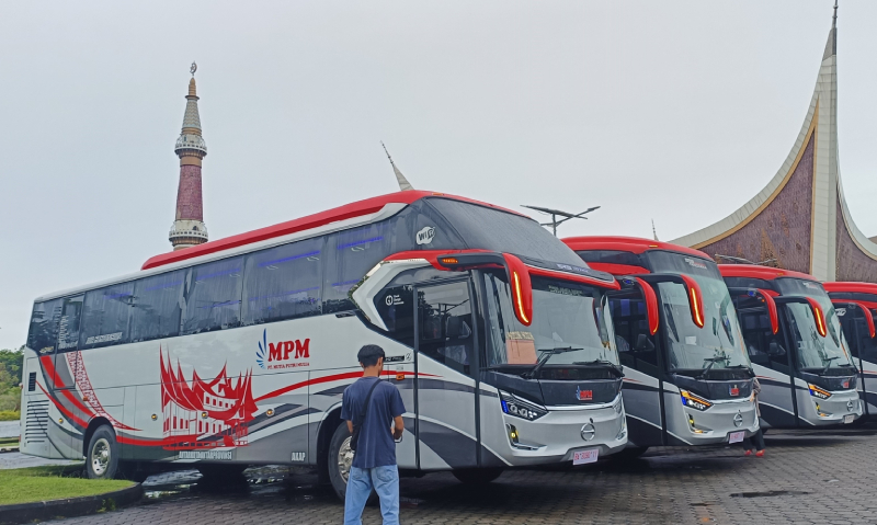 spesifikasi Hino R260 Air Suspension