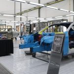 Cat Mobil di Bengkel Body Repair Mercedes-Benz, Semahal Apa?