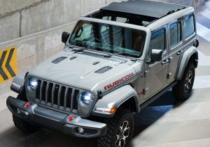Harga Jeep Wrangler Rubicon 2023, Ada Versi Soft Top!