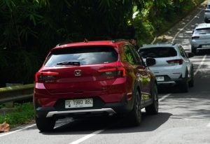 Menjajal Suspensi Honda WR-V, Seberapa Keras?