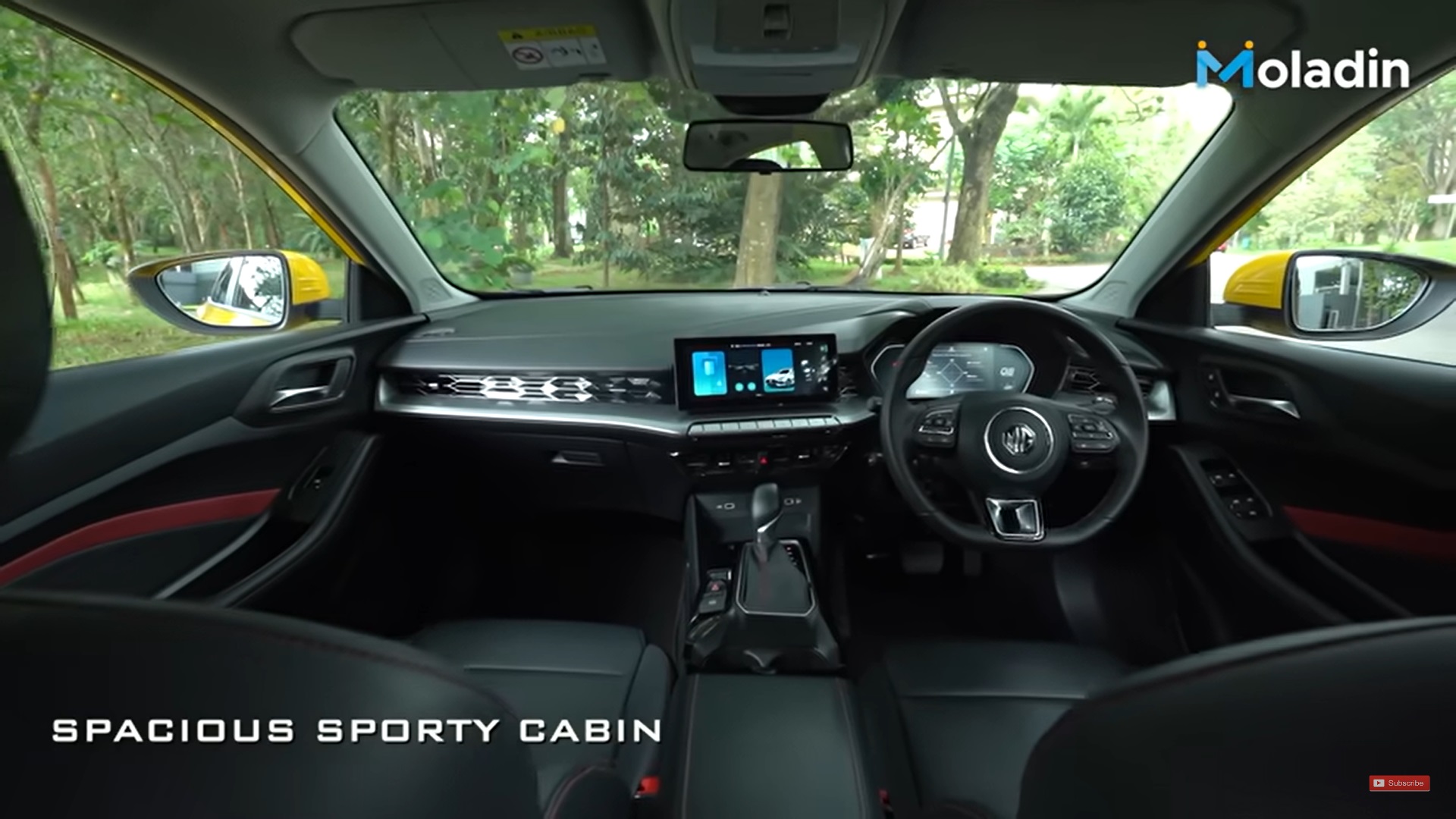 kelebihan mg 5 gt - interior depan