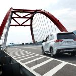 Konsumsi BBM Innova Hybrid, 1 Liter Berapa Km? - Tuwaga