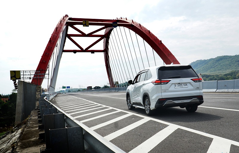 batas kecepatan di jalan tol