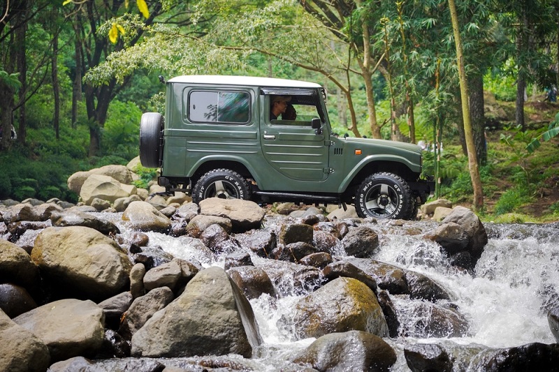 gejala engine mounting rusak