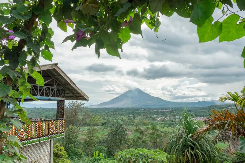 tempat wisata di berastagi - bukti gundaling