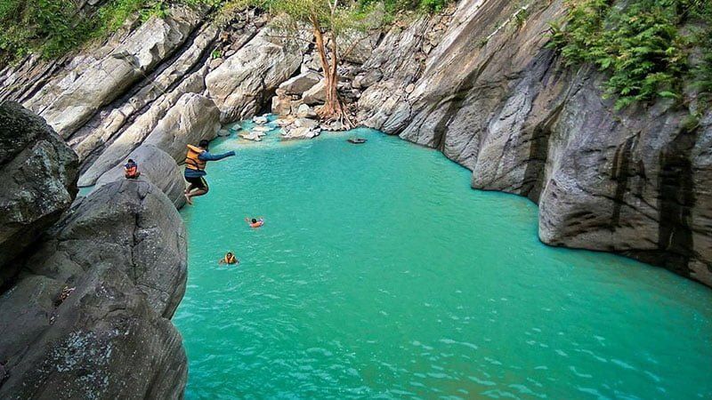 tempat wisata di Lembang - danau sanghyang heuleut