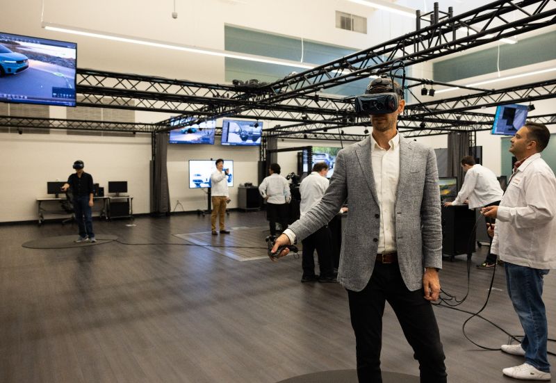 Honda gunakan teknologi VR