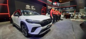 6 Spesifikasi Toyota Corolla Cross GR Sport Hybrid 2023 dan Harganya!