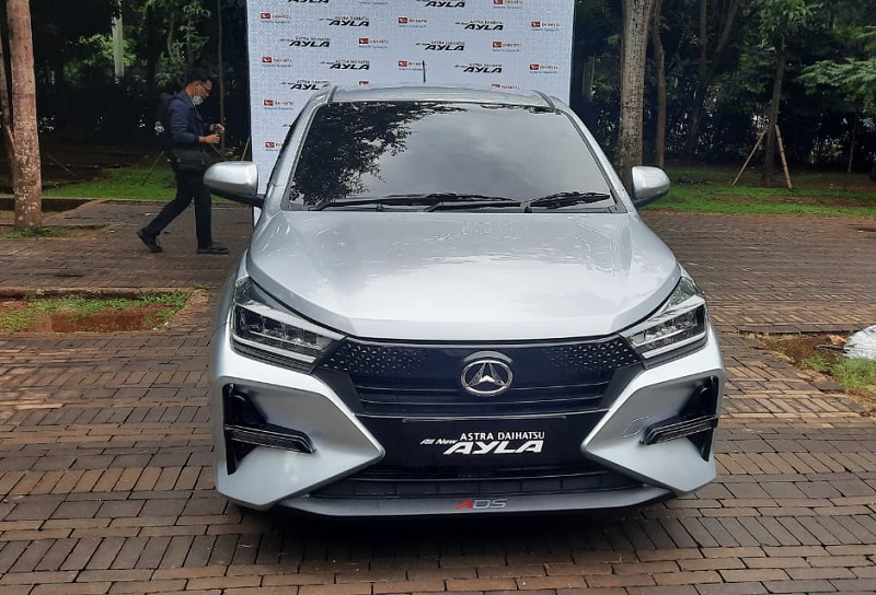 daihatsu ayla 2023 - tampak depan gen-2 1000 cc