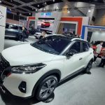 Beli Mobil, Gratis Motor Listrik Yandea di Indomobil Plaza IIMS 2023