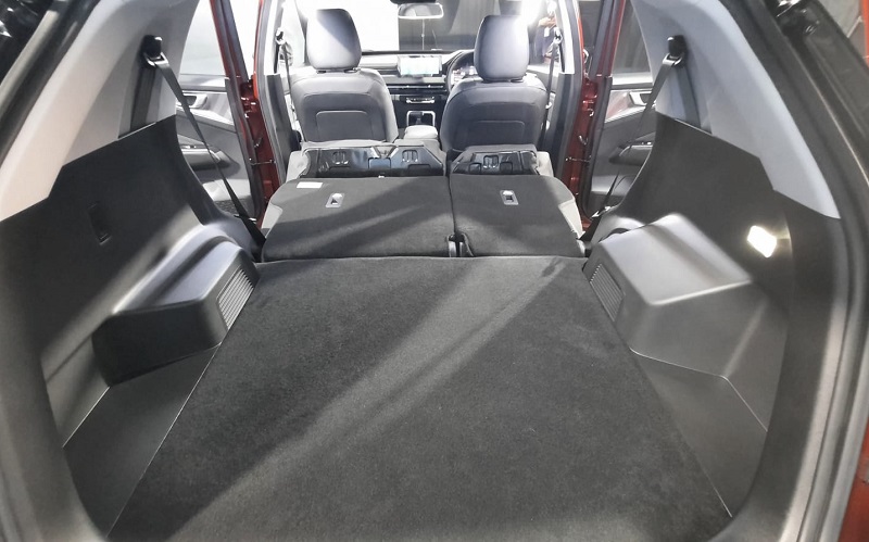 kekurangan wuling alvez - bagasi sempit