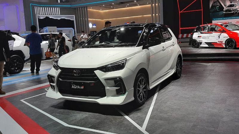 mobil untuk anak kuliah