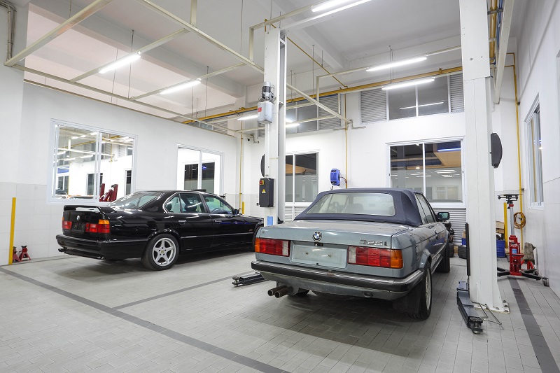 cara mobil tua lulus uji emisi