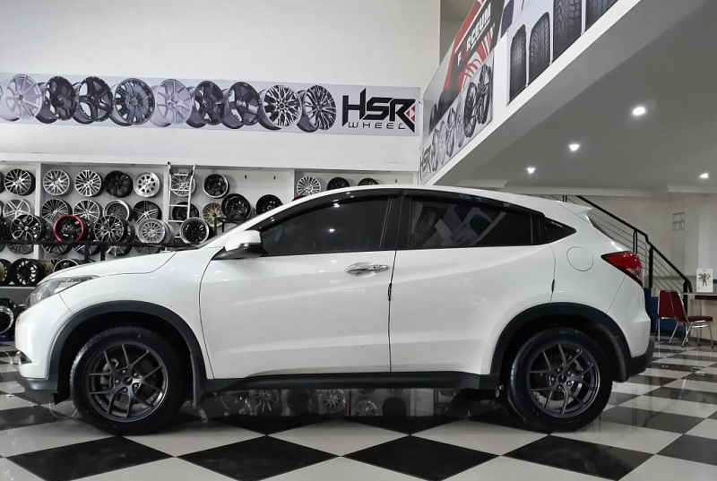 honda hr-v - ban suv ring 17