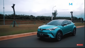 Review Toyota C-HR Hybrid 2023, Irit Tapi Lemot?